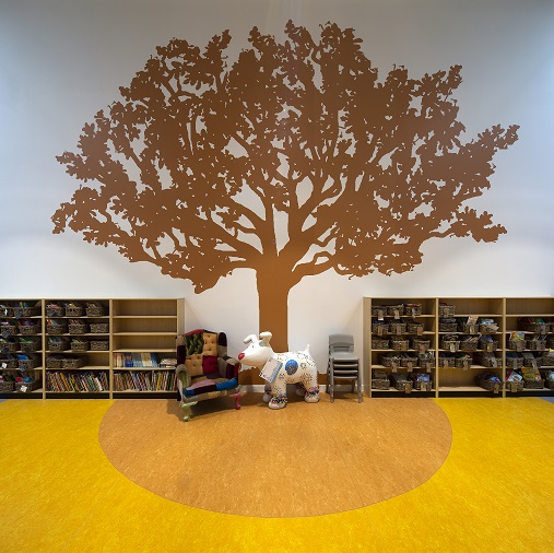 Ponteland School large, cut vinyl wall graphic of a tree