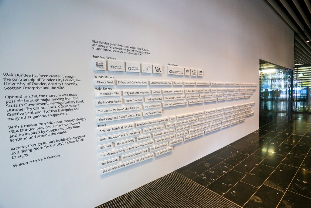 V&A Museum Dundee Donor Wall. Painted folded aluminium panels with vinyl text applied to the face