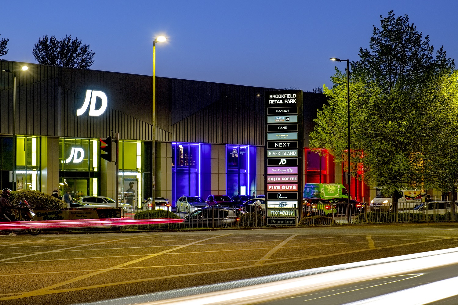 Brookfield Retail Park Illuminated Totem Sign by Norsign Group Ltd