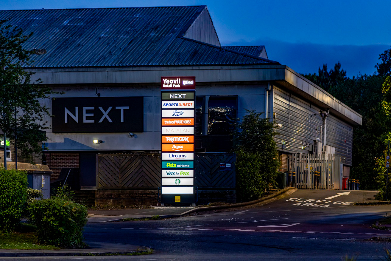 Totem signs Yeovil Retail Park illuminated totem